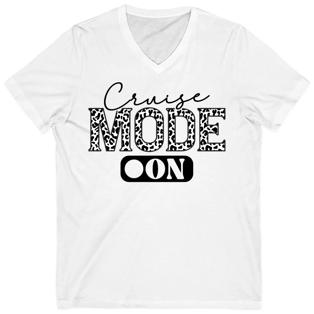 Cruise Mood Leopard Print V-Neck Tee in White