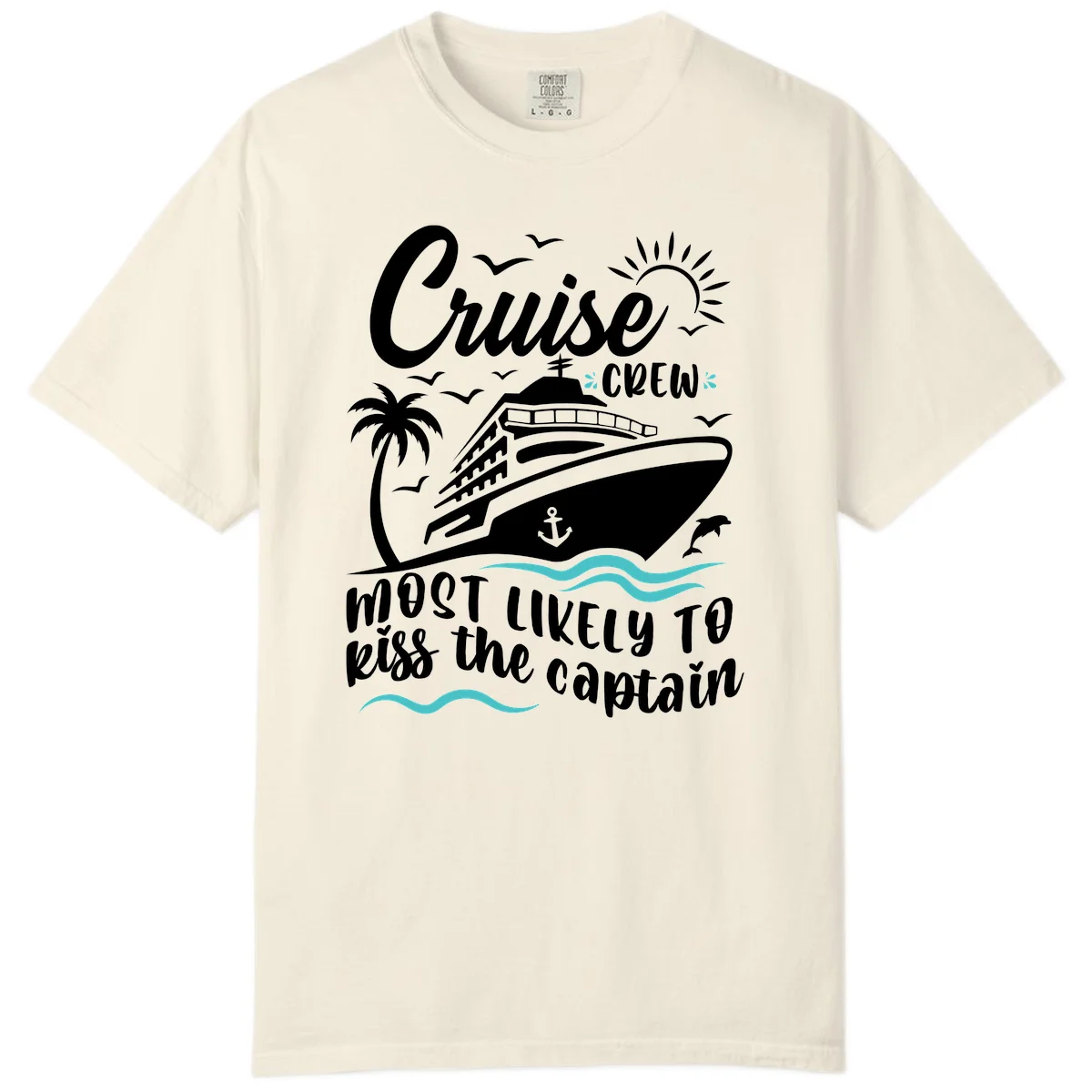 Cruise Crew Kiss The Captain Comfort Color Shirt in Ivory